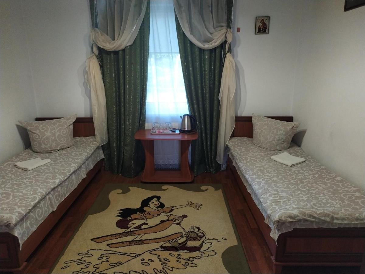 House Of Vitaliy ポカイユ エクステリア 写真